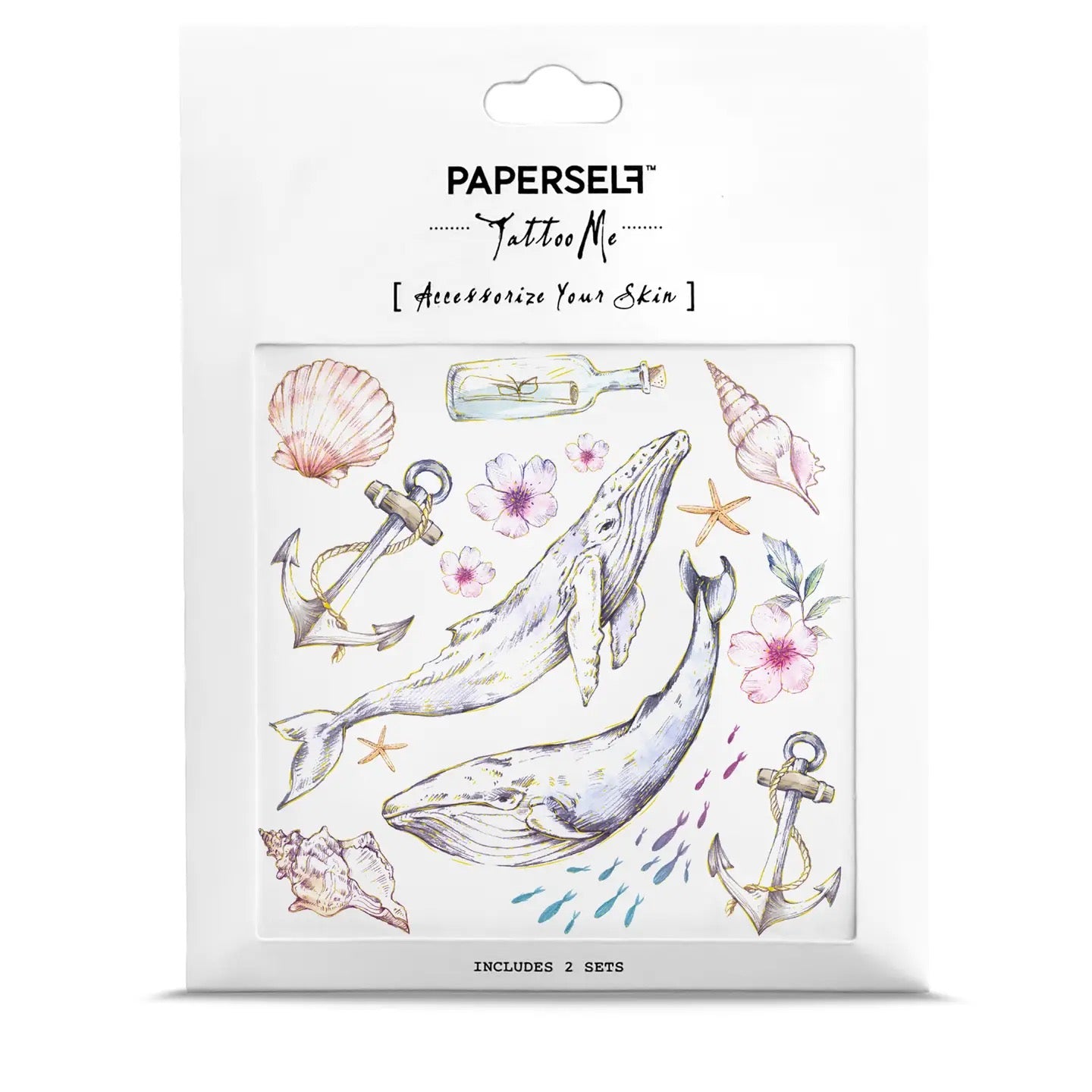 Temporäre Tattoos mit maritimen Motiven wie zwei Walen, Ankern, Muscheln, Seesternen, Blumen und einer Flasche