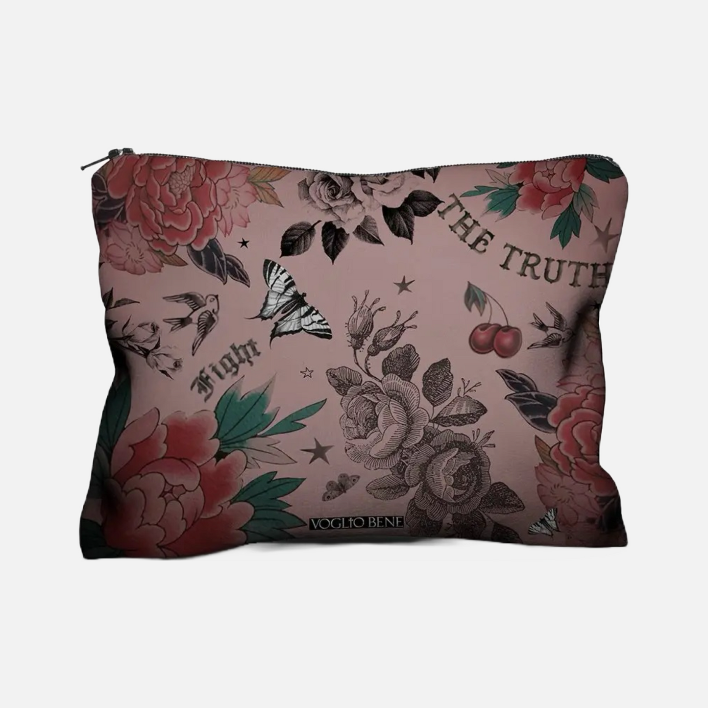 Kosmetiktasche mit Blumen, Schmetterling, Kirschen, Schriftzügen 'THE TRUTH', 'Fight' und 'VOGLIO BENE' auf rosa Hintergrund