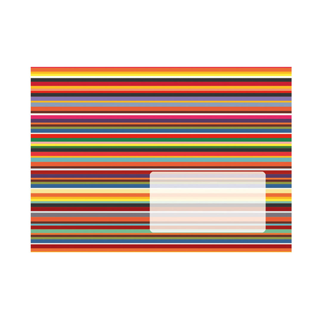 Farbenfroher Briefumschlag mit horizontalen Multicolor-Streifen in Regenbogenfarben und Adressfenster.