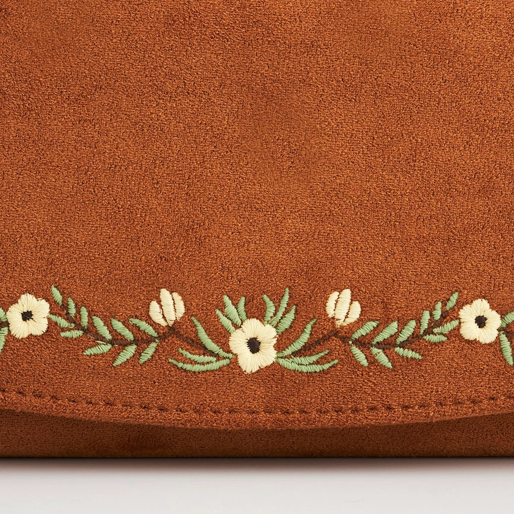 FABLE ENGLAND Bestickte Geldbörse | Tan Floral | Kunstwildleder