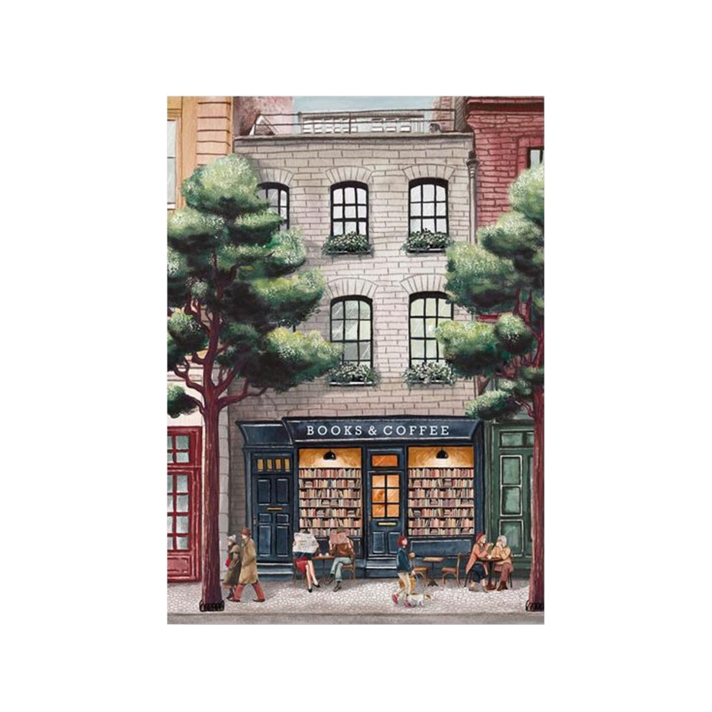 Eine gemütliche Szene vor einem „BOOKS & COFFEE“-Laden in einem hellen Steinhaus. Die warm beleuchteten Schaufenster sind voller Bücher. Auf dem Kopfsteinpflaster davor sitzen Menschen an kleinen runden Tischen, lesen Zeitung oder unterhalten sich bei einer Tasse Kaffee. Zwei große, dunkle Bäume flankieren das Gebäude.