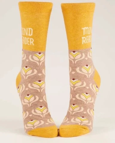Socken mit Aufschrift Gelb
