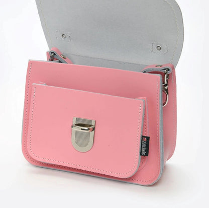 Offene Handtasche in rosa mit grauer Innenseite