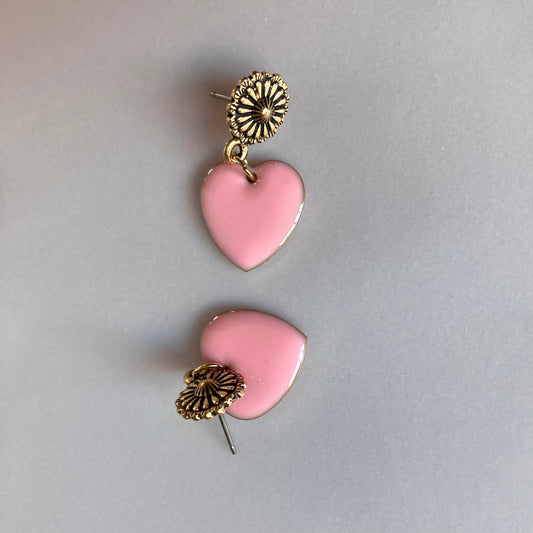 Ohrstecker mit rosa Herz