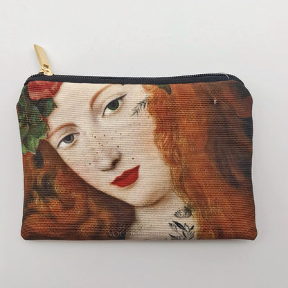 Kosmetiktasche mit Motiv einer Frau mit langem, lockigem roten Haar