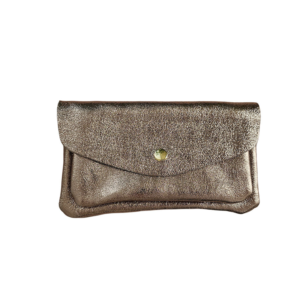 Elegante Geldbörse aus Leder in dunkler Bronze-Metallic-Optik.