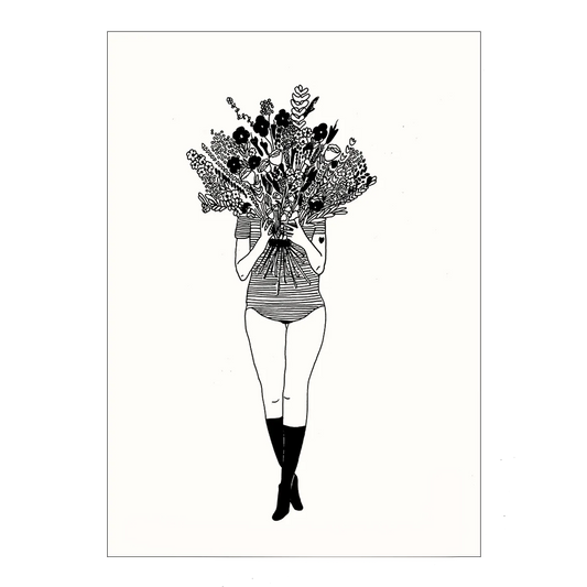 Schwarz-Weiß-Zeichnung einer stehenden Person in Socken und gestreiftem Bodysuit, die einen riesigen, üppigen Blumenstrauß direkt vor ihr Gesicht hält, sodass nur die Beine und Arme zu sehen sind.