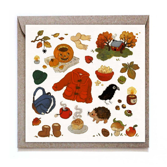 Herbstliche Grußkarte von Studio Satsch mit gemalten Motiven: Halloween-Kürbis, rote Winterjacke, kleiner Igel, Rabe und Zimtschnecke.
