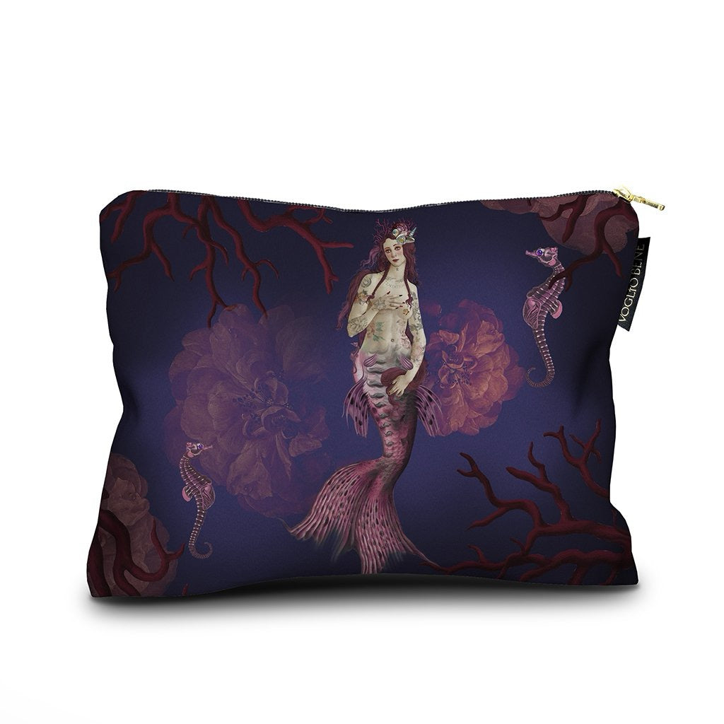 Kosmetiktasche mit surrealem Kunstmotiv einer Meerjungfrau mit Pflanzen und Meeresmotiven auf dunklem Hintergrund, ähnelt dem Werk `die Geburt der Venus`